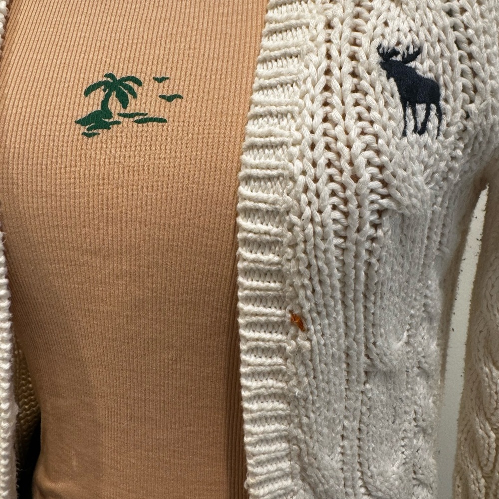 ❌SOLD❌Abercrombie Cable Cardigan - Picture 2 of 7